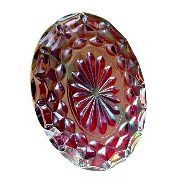 Vintage Ruby Federal Glass Slotted Dish, Nuts dish, relish dish, Trinket dish - Picture 6 of 9